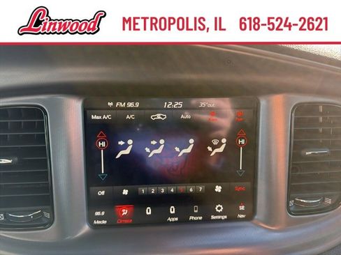 Used 2023 Dodge Charger R/T w/ Blacktop Package image 18