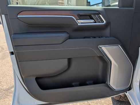 New 2026 GMC Sierra 3500 Denali w/ Denali Reserve Package AWD/4WD image 45