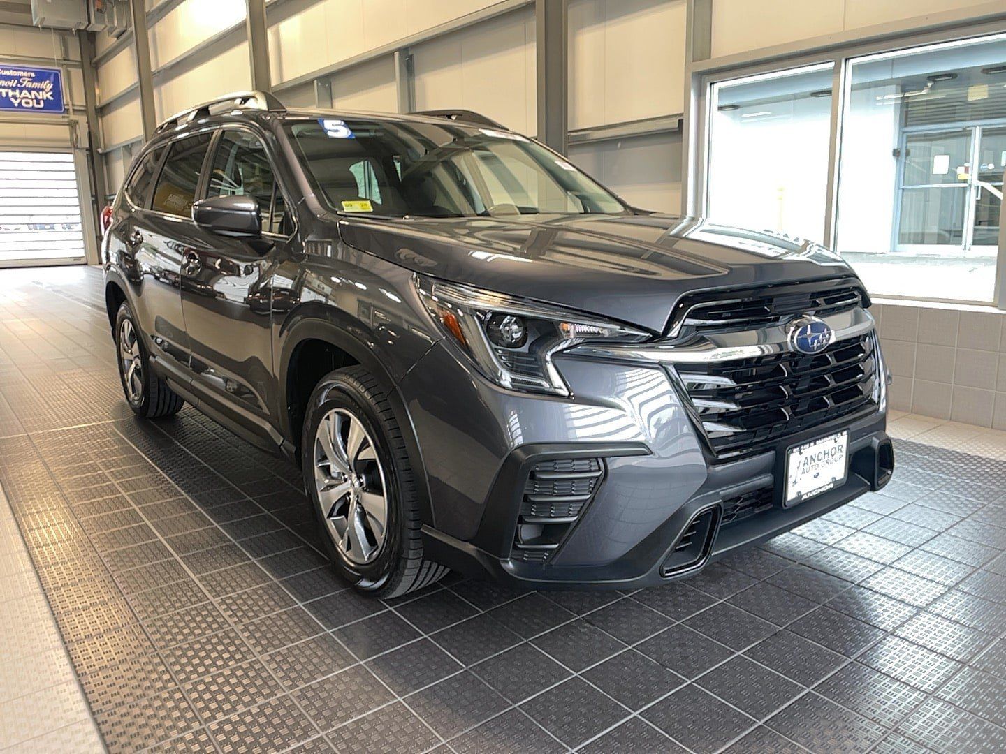 Used 2025 Subaru Ascent Premium AWD/4WD image 1