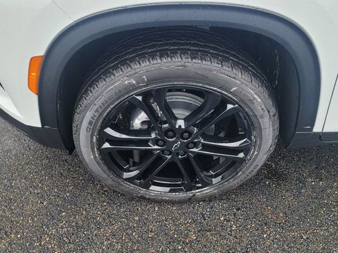 New 2026 Chevrolet Traverse LT w/ Driver Confidence Package image 6