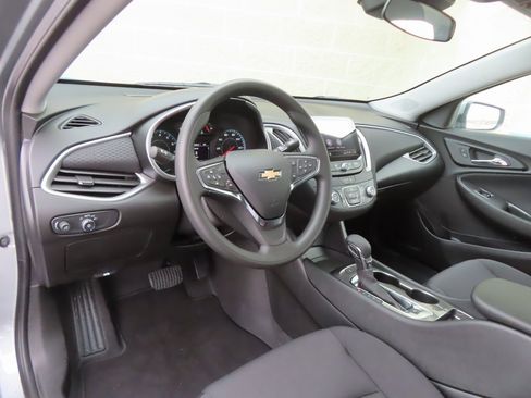 New 2025 Chevrolet Malibu LS w/ Driver Confidence Package image 17
