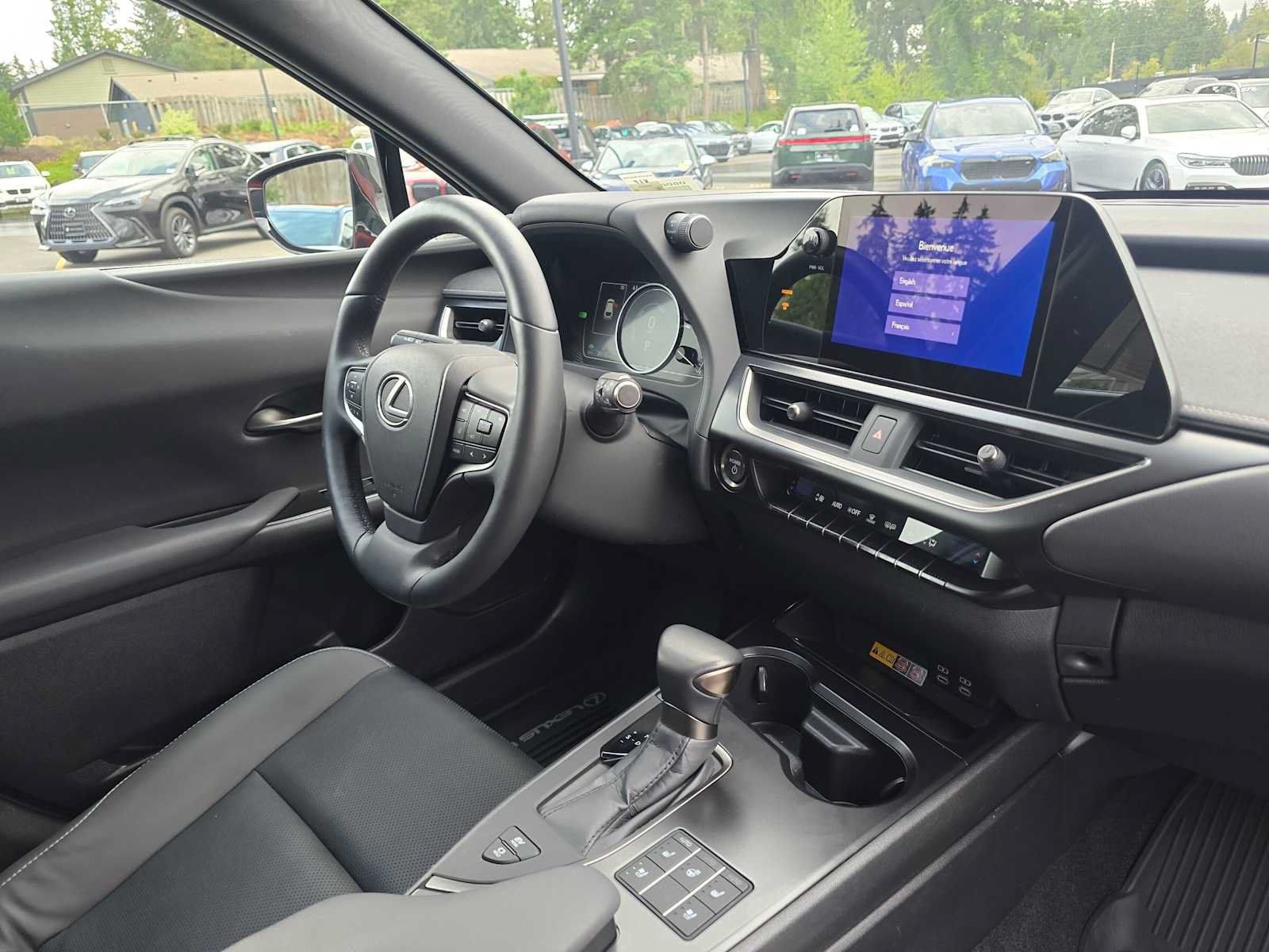 Used 2024 Lexus UX 250h F Sport AWD/4WD image 10