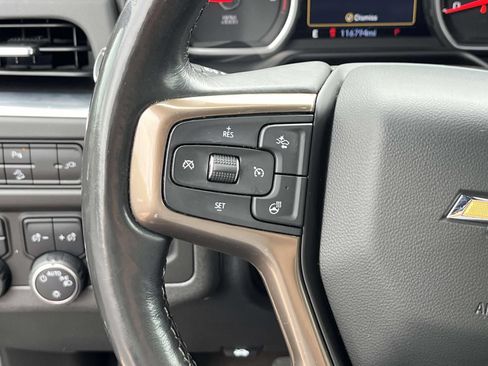 Used 2021 Chevrolet Suburban High Country AWD/4WD image 34