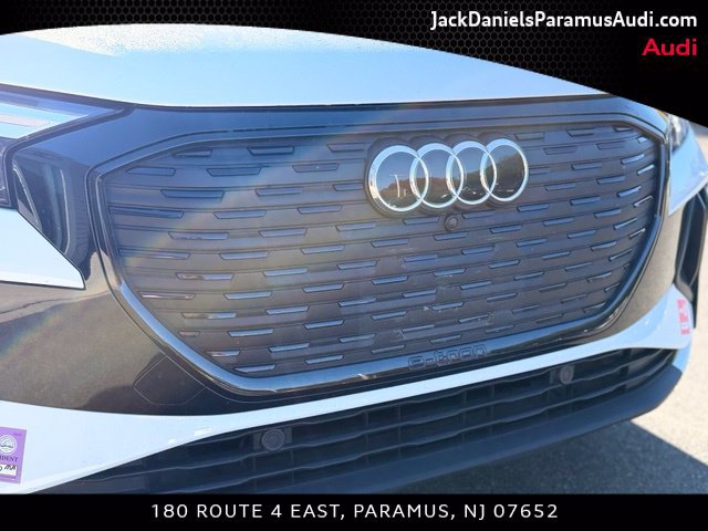Used 2023 Audi Q4 e-tron Premium Plus AWD/4WD image 9