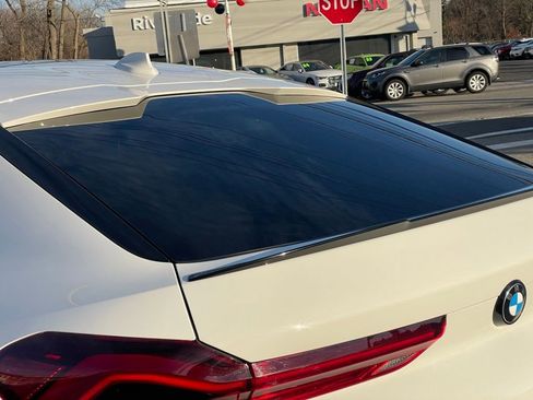 Used 2023 BMW X6 xDrive40i w/ M Sport Package image 35