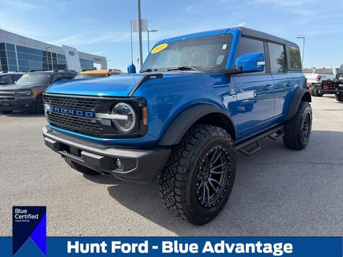 Certified 2022 Ford Bronco Outer Banks w/ Sasquatch Package AWD/4WD image 1