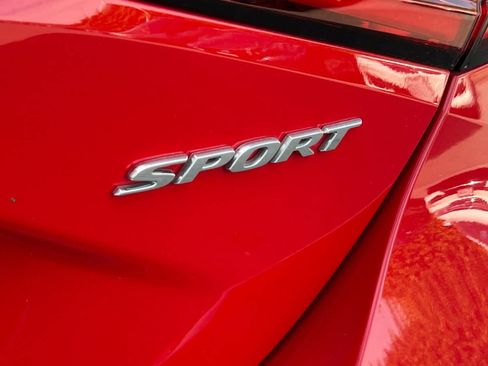 Used 2023 Honda Civic Sport image 15