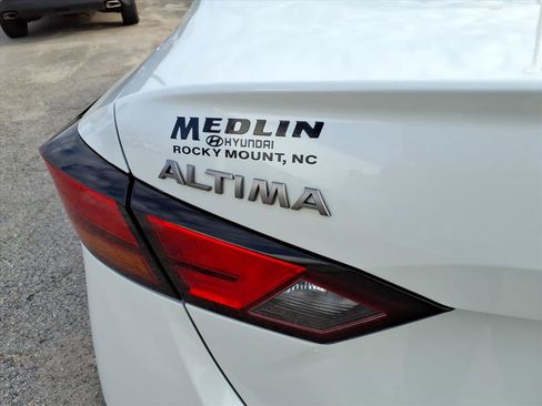 Used 2023 Nissan Altima 2.5 SL image 5