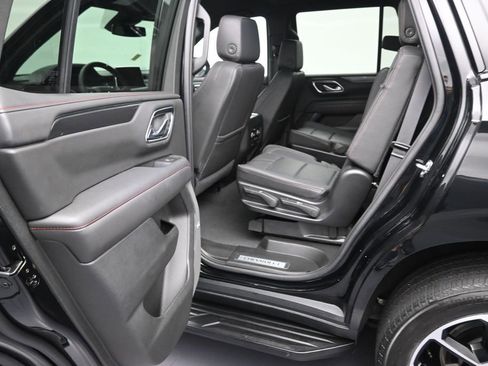 Used 2024 Chevrolet Tahoe RST w/ Luxury Package RWD image 12