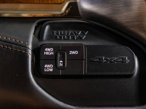 Used 2019 RAM 2500 Limited AWD/4WD image 25