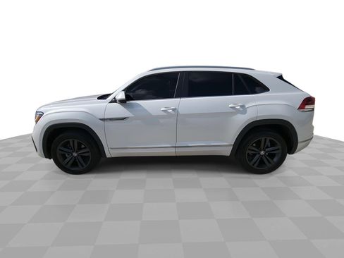 Used 2021 Volkswagen Atlas Cross Sport SE w/ Panoramic Sunroof Package FWD image 5