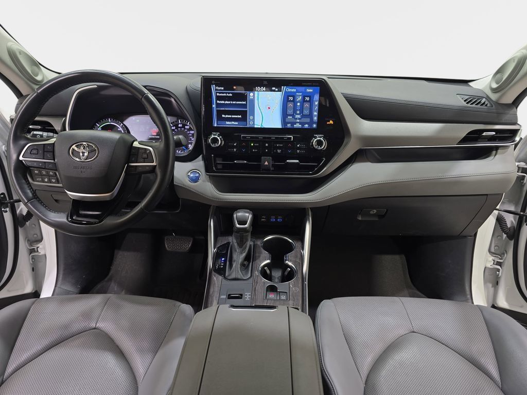 Used 2022 Toyota Highlander Limited w/ Protection Package #3 (TMS) AWD/4WD image 10