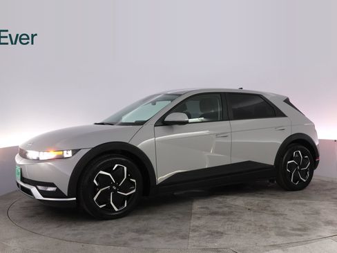 Used 2024 Hyundai Ioniq 5 SEL RWD image 18