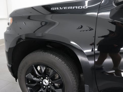 Used 2022 Chevrolet Silverado 1500 RST w/ Convenience Package II AWD/4WD image 35