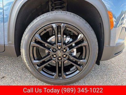New 2026 Chevrolet Traverse LT w/ Driver Confidence Package FWD image 43