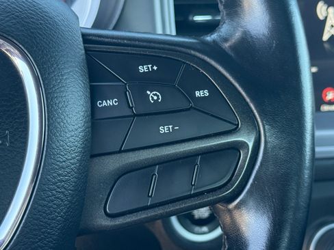 Used 2023 Dodge Charger SXT RWD image 14