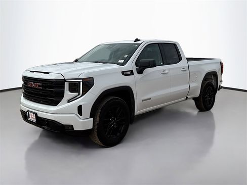 Used 2026 GMC Sierra 1500 Elevation image 3