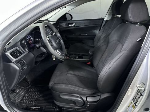 Used 2020 Kia Optima LX FWD image 19