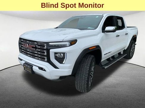 Used 2025 GMC Canyon Denali AWD/4WD image 5