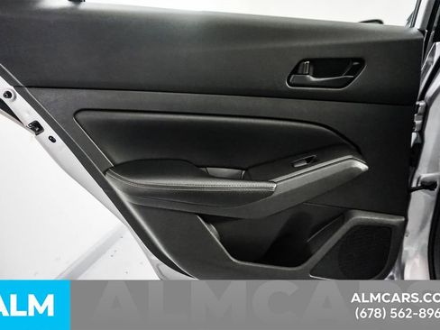 Used 2024 Nissan Altima 2.5 SV image 50