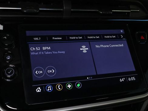 Used 2022 Chevrolet Bolt LT w/ Driver Confidence Package image 27