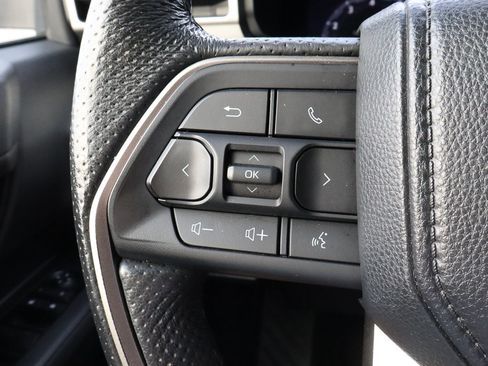 Used 2024 Toyota Tacoma TRD Off-Road image 29