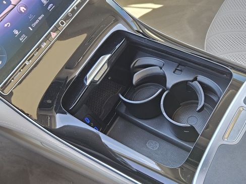 Used 2023 Mercedes-Benz EQS 450+ Sedan image 21