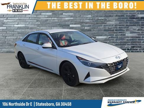 Used 2021 Hyundai Elantra SEL FWD image 7