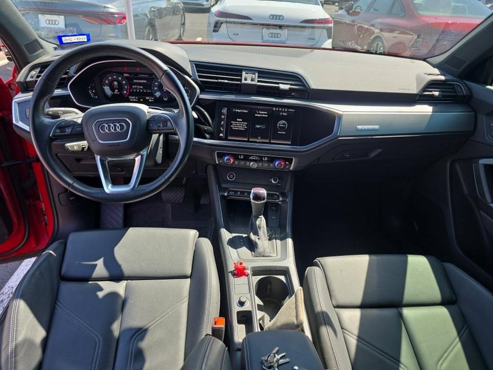Used 2024 Audi Q3 2.0T Premium Plus w/ Premium Plus Package AWD/4WD image 4