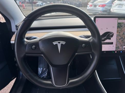 Used 2019 Tesla Model 3 RWD image 27