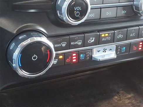 Certified 2024 Ford F450 Lariat w/ Camper Package image 25