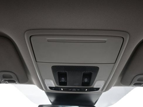 Certified 2024 Honda Pilot Elite image 17
