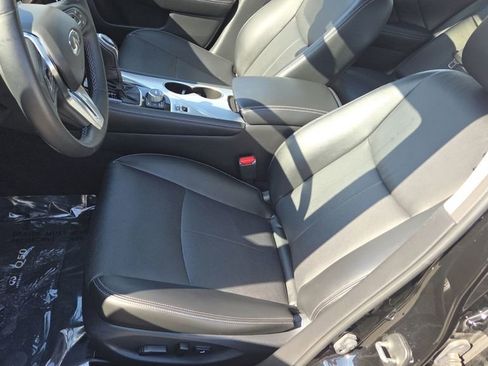 Used 2023 INFINITI Q50 Luxe image 31