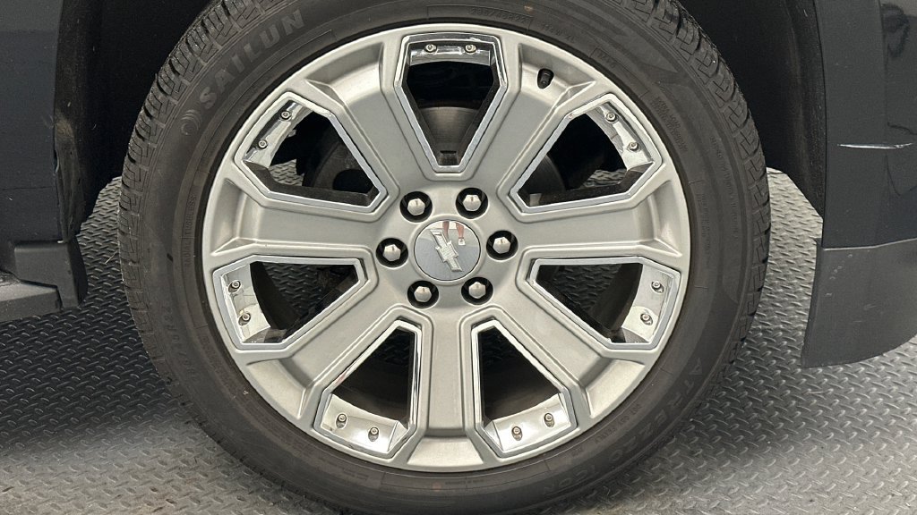 Used 2017 Chevrolet Tahoe LT AWD/4WD image 18