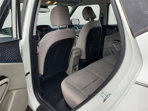 Used 2020 Kia Soul EX image 6