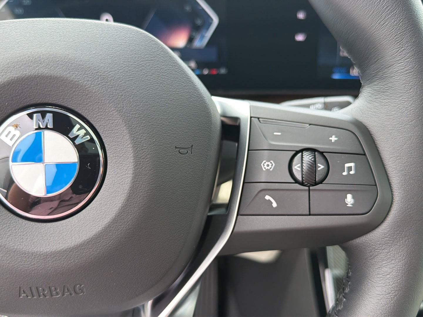 New 2026 BMW X1 xDrive28i w/ Technology Package AWD/4WD image 21
