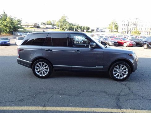 Used 2016 Land Rover Range Rover HSE image 8