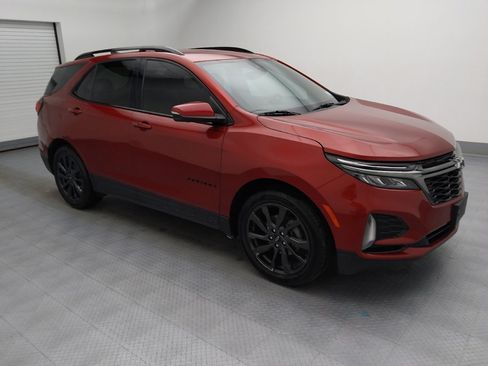 Used 2022 Chevrolet Equinox RS w/ RS Leather Package image 11