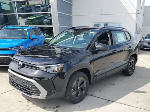 New 2025 Volkswagen Taos S image 2