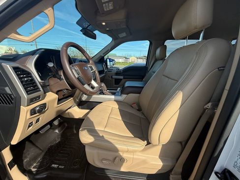 Used 2018 Ford F150 Lariat image 12