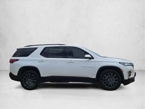 Certified 2023 Chevrolet Traverse RS w/ LPO, Floor Liner Package AWD/4WD image 4