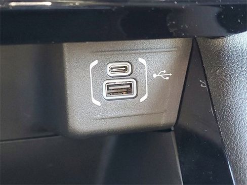 New 2026 Jeep Compass Limited w/ Sun, Sound & Navigation Group image 30