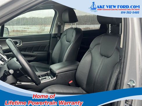 Used 2023 Kia Sorento SX AWD/4WD image 19