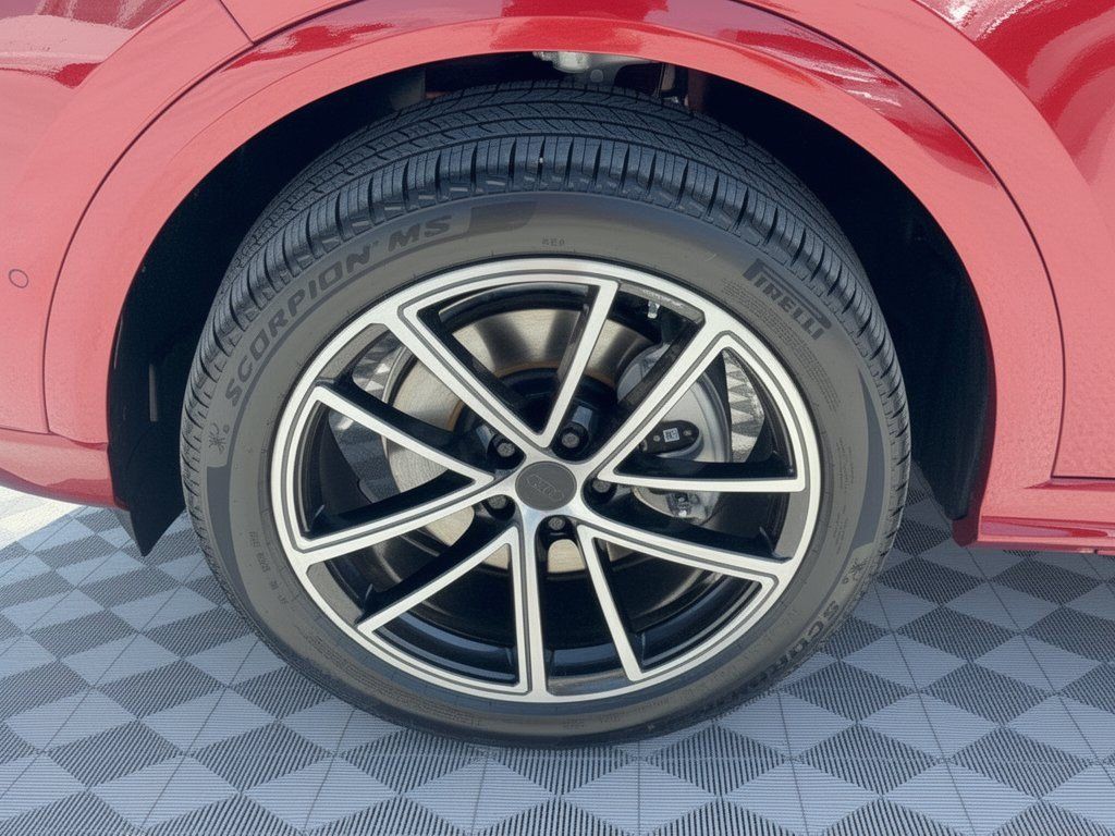 New 2026 Audi Q5 Premium AWD/4WD image 12