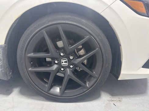 Used 2022 Honda Civic Sport image 4