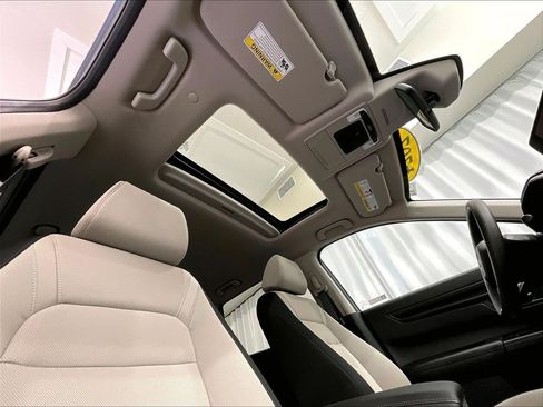 Used 2024 Honda CR-V EX image 22