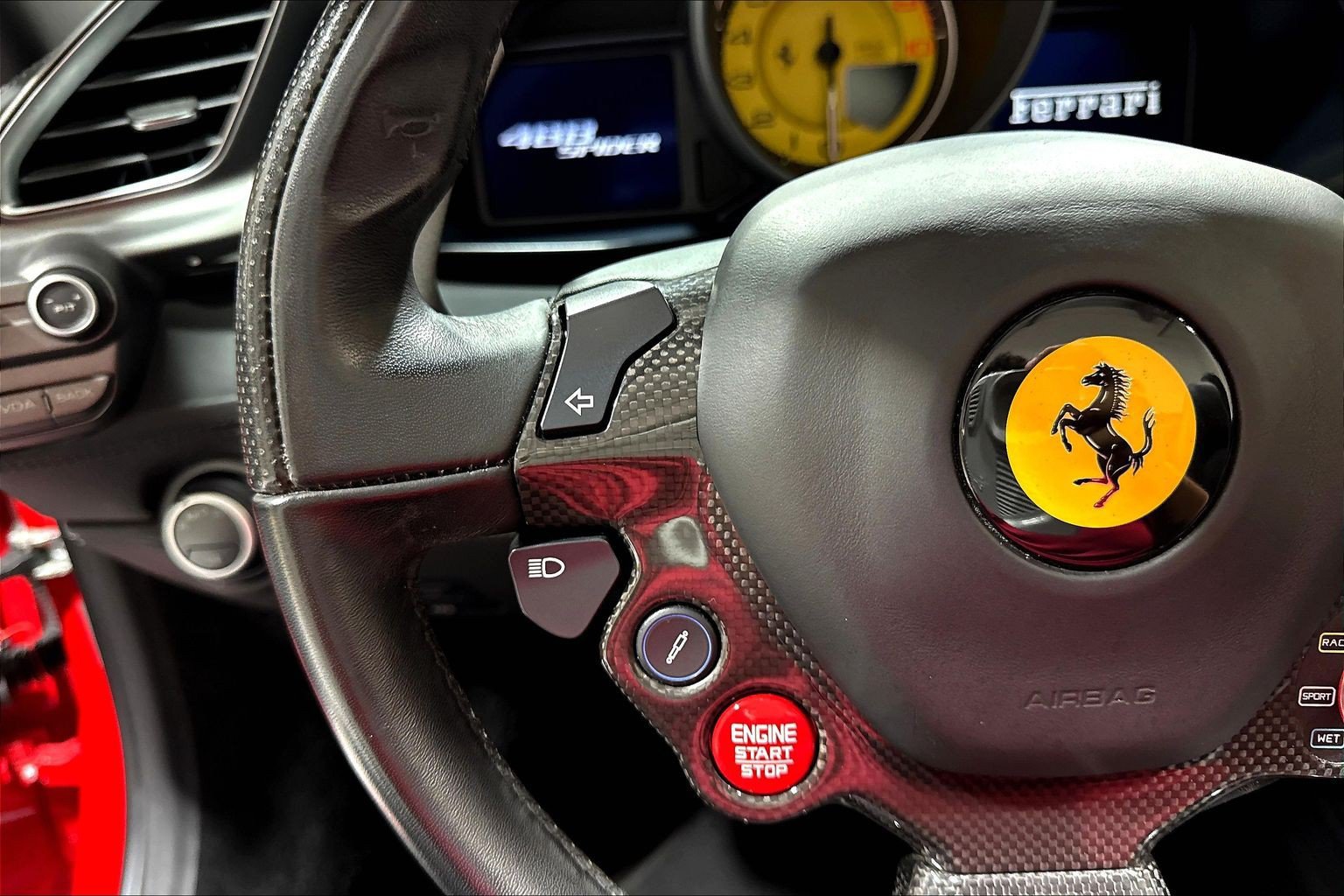 Used 2018 Ferrari 488 Spider RWD image 11