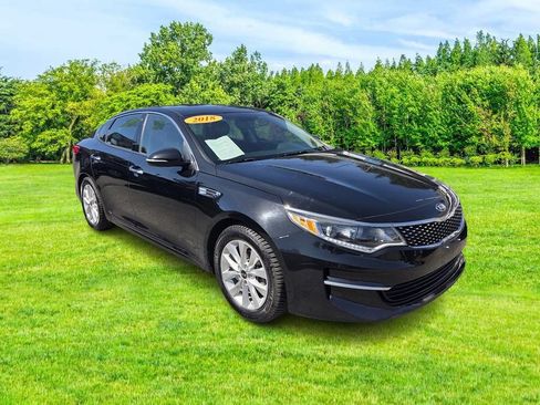 Used 2018 Kia Optima EX FWD image 2