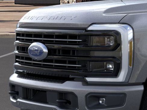 New 2025 Ford F250 Platinum image 17