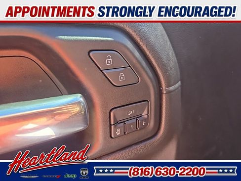 Used 2019 Chevrolet Silverado 1500 High Country w/ Safety Package II AWD/4WD image 44